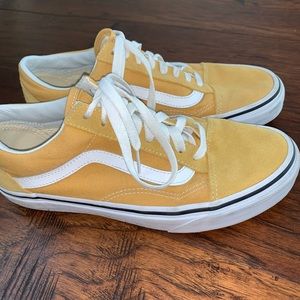 Old Skool Lowtop Yellow Vans